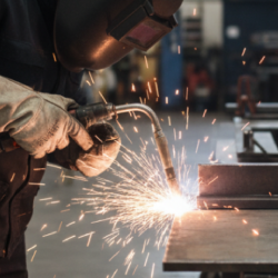 MIG-welding-outperforms-TIG-welding-for-industrial-applications-banner-sm